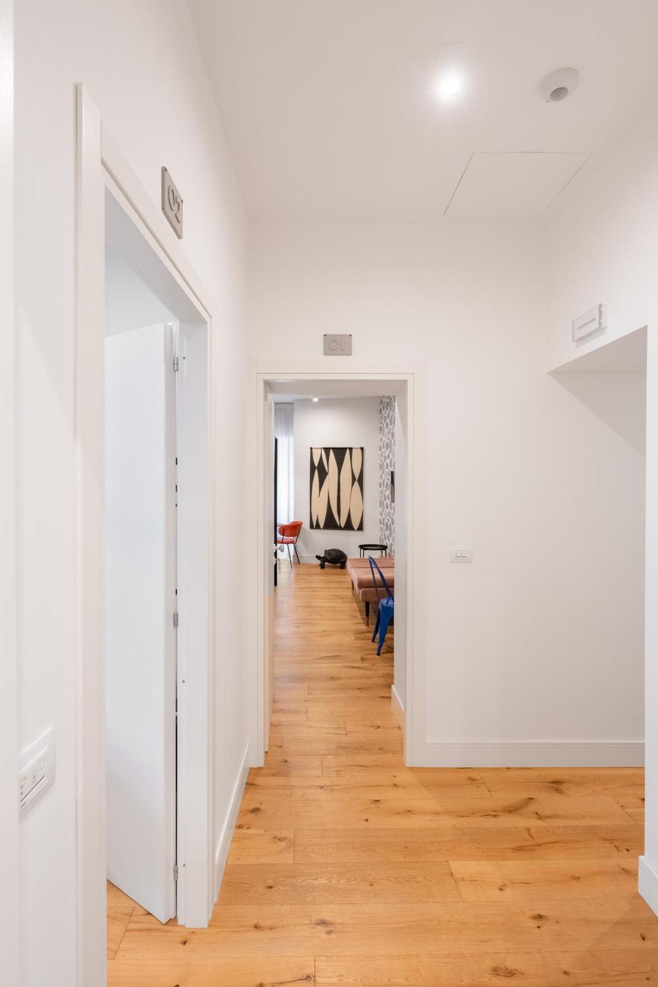 The Idyll Boutique Apartment - Suite In Napoli'S Spanish Quarters Bagian luar foto