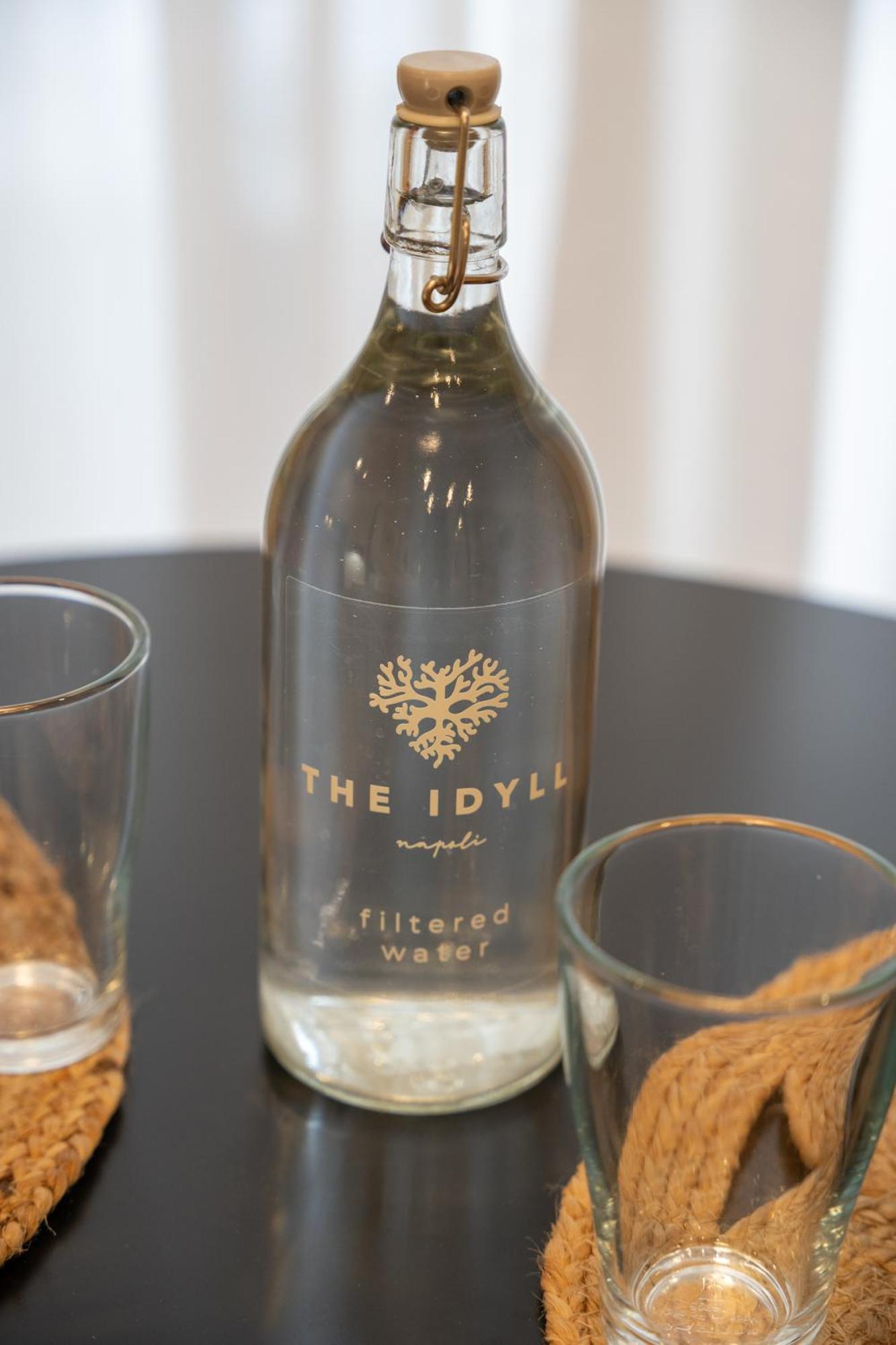 The Idyll Boutique Apartment - Suite In Napoli'S Spanish Quarters Bagian luar foto