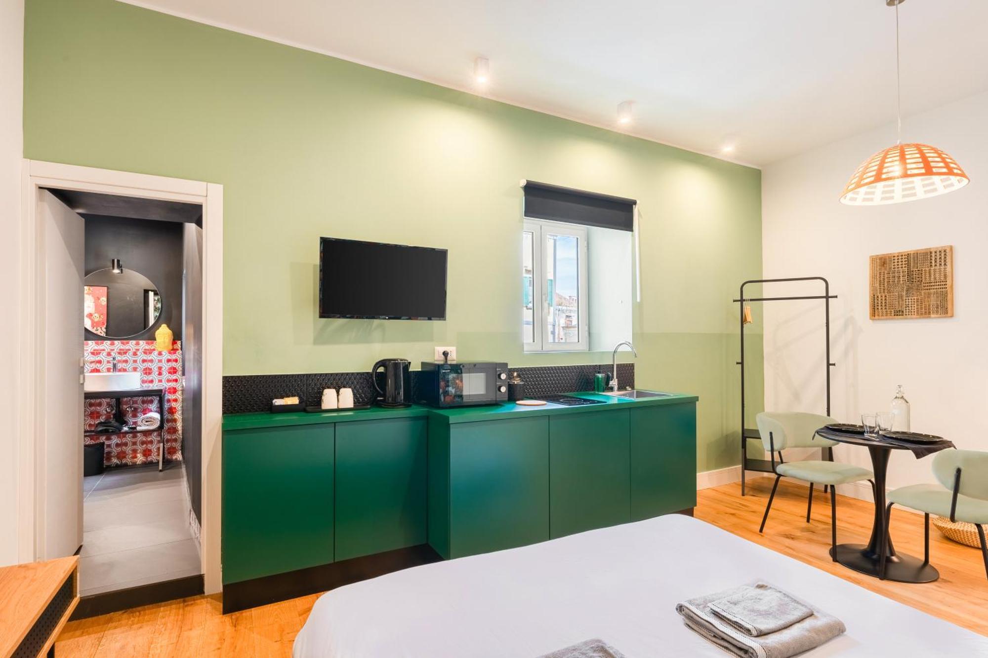 The Idyll Boutique Apartment - Suite In Napoli'S Spanish Quarters Bagian luar foto